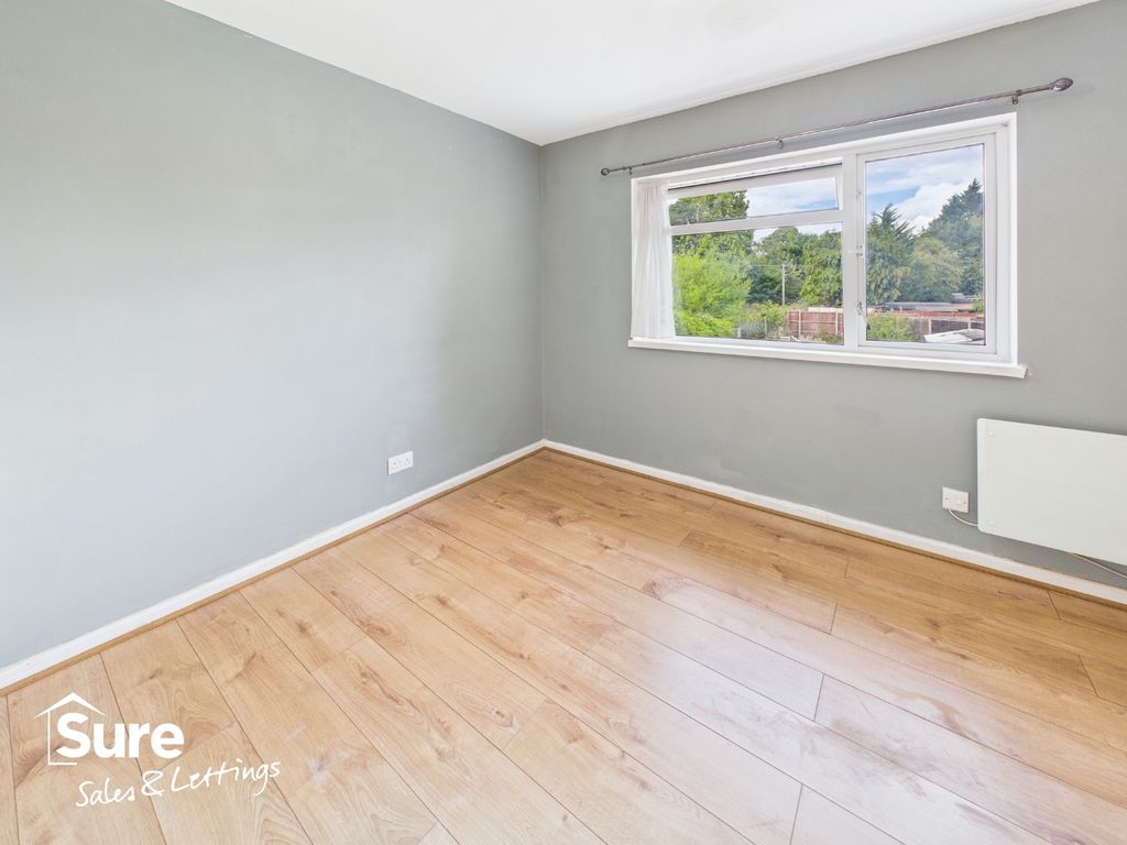 Property photo 1 of 12 4532590