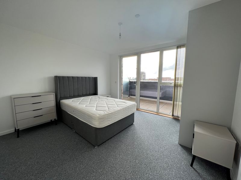 Property photo 2 of 8 Photo 3