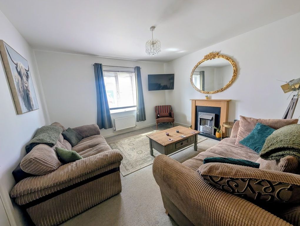 Property photo 3 of 24 5474593