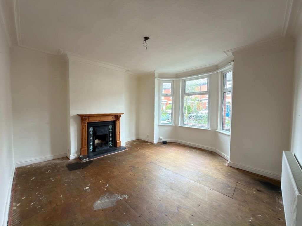 Property photo 2 of 24