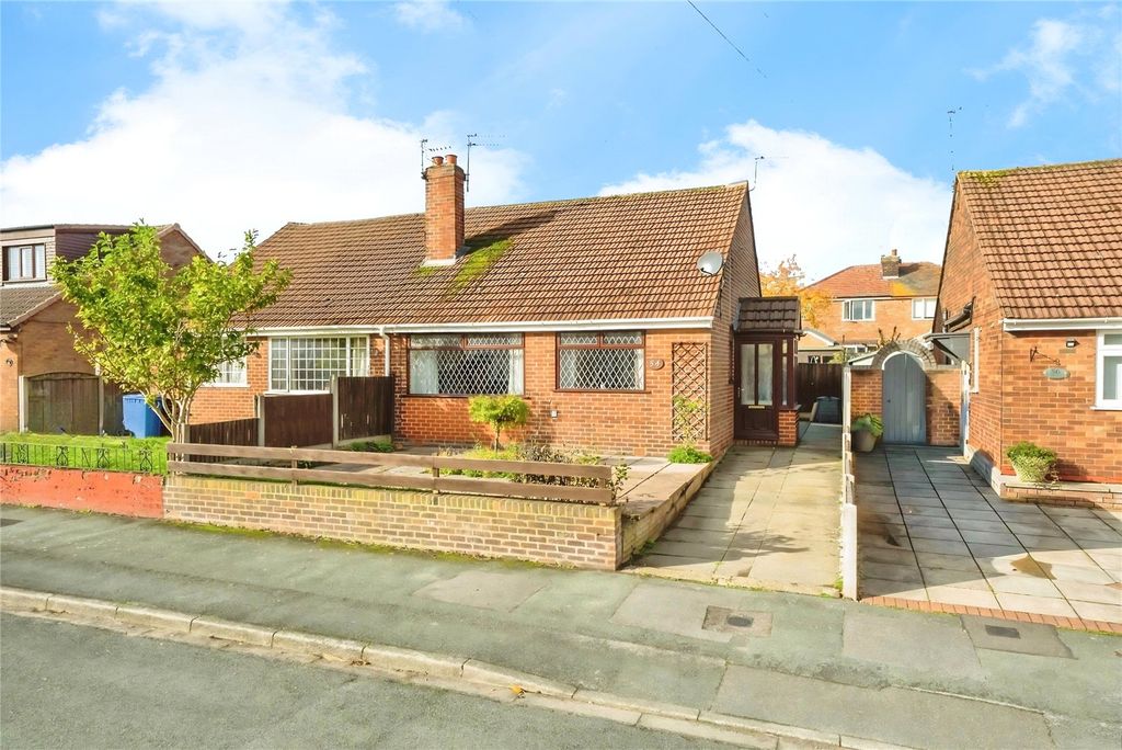 Property photo 1 of 18 Front