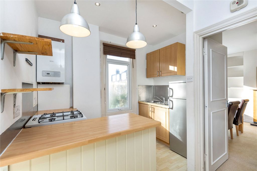 Property photo 2 of 8 Picture No. 04