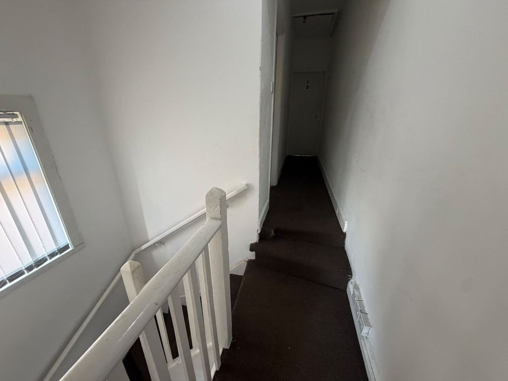 Property photo 2 of 15 2d351Bd2-A4Bc-40d3-9Ebb-E918759Da4d2