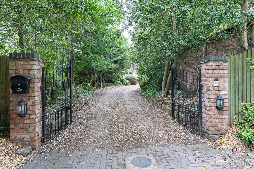 Property photo 2 of 66 Dji_0740 (79).Jpg