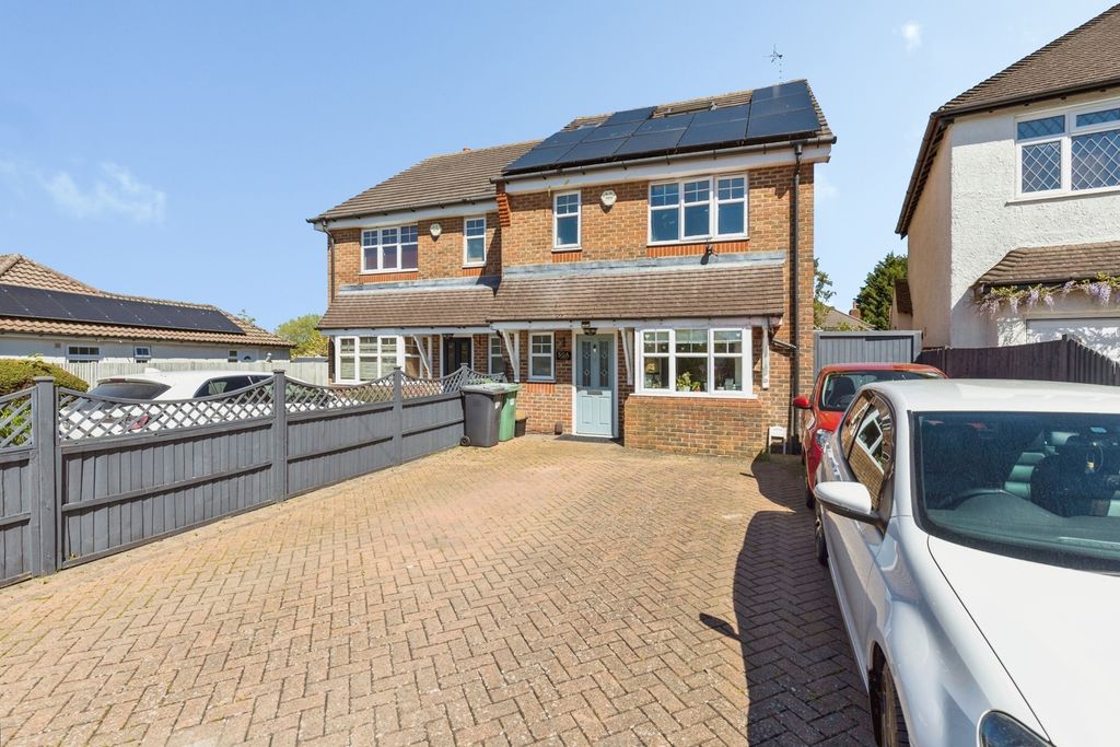 Property photo 1 of 17 Pbox-Img.Jpg