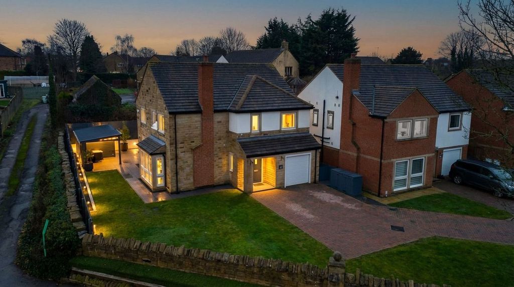 Property photo 1 of 53