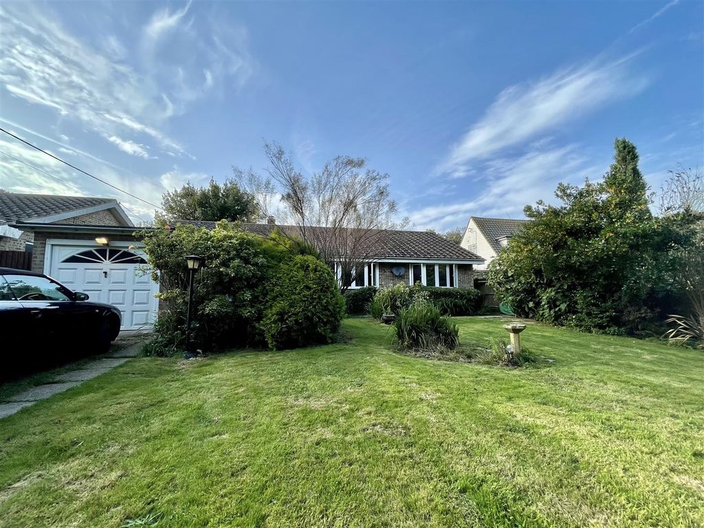 Property photo 1 of 24