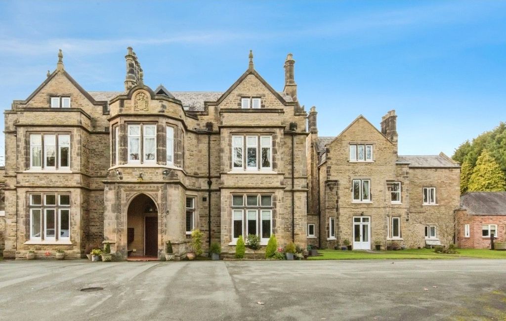 Property photo 1 of 20 Picture No. 24