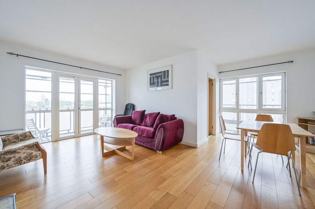 Property photo 1 of 19