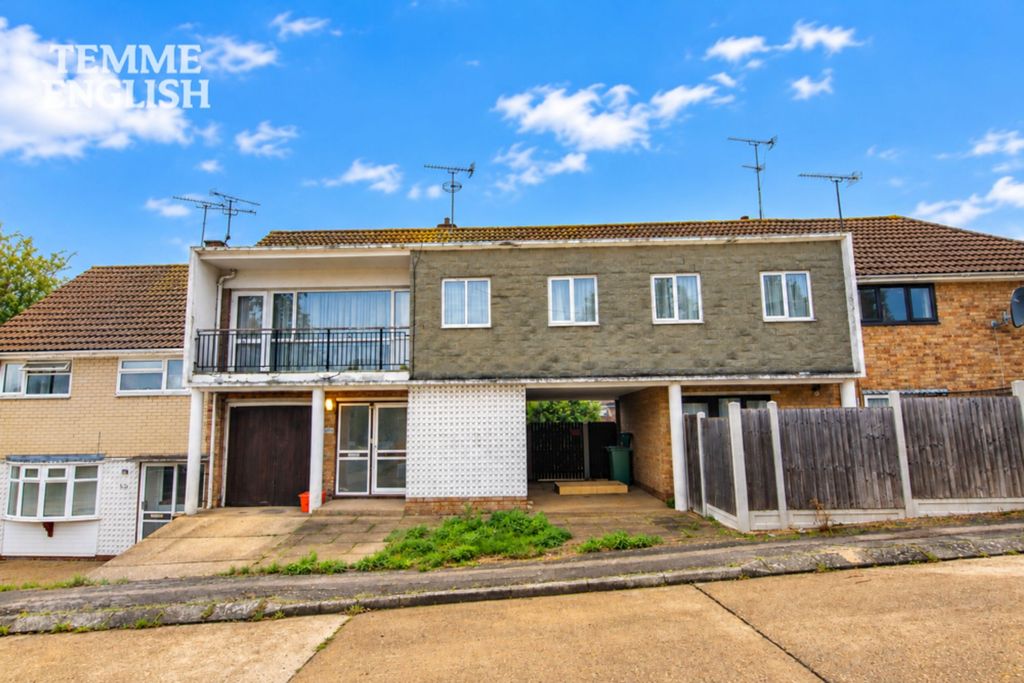 Property photo 1 of 3