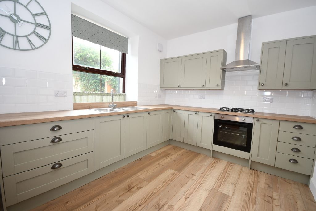 Property photo 1 of 10 Photo
