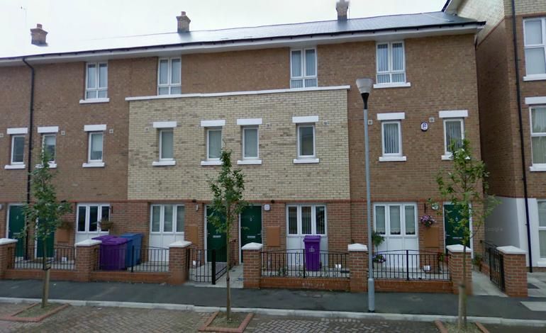 Property photo 1 of 11