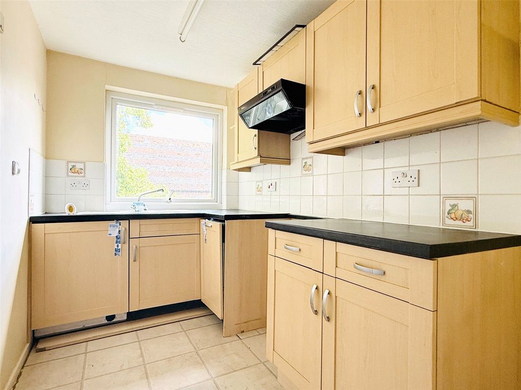 Property photo 2 of 8 Picture No. 03