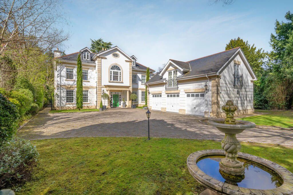 Property photo 1 of 24