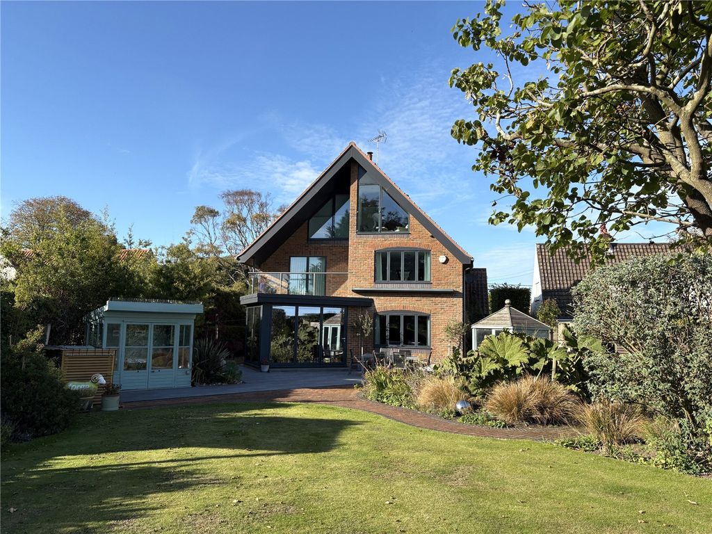 Property photo 1 of 35 Northdale