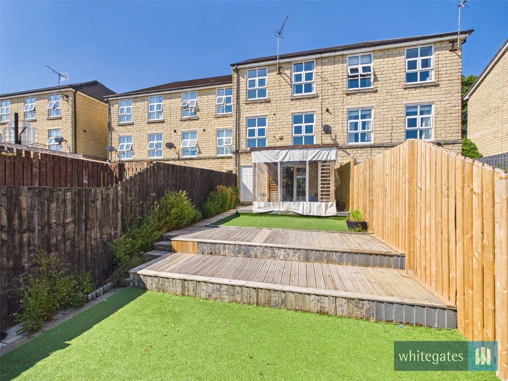 Property photo 1 of 17 Picture No. 12