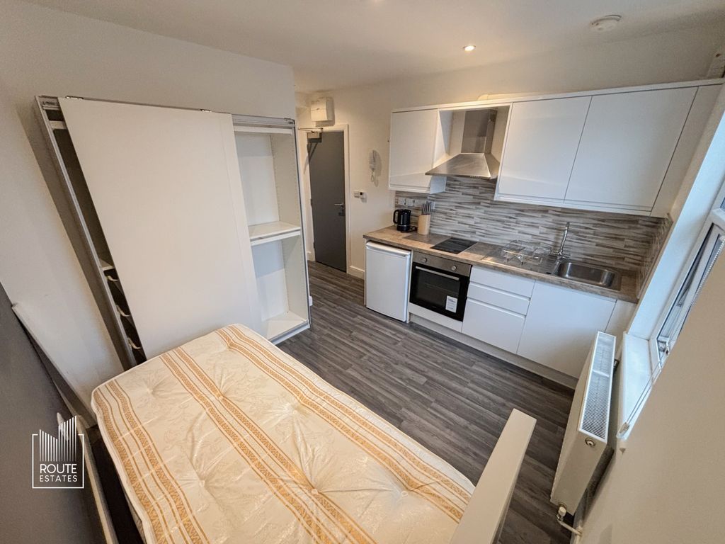 Property photo 2 of 5 Photo 2