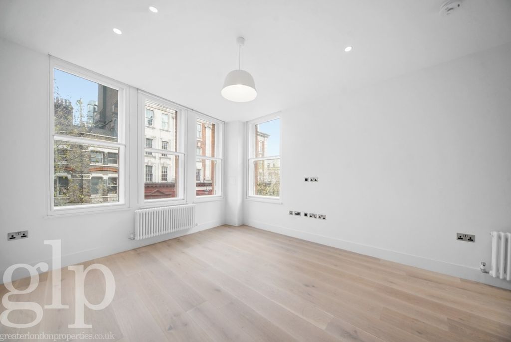 Property photo 2 of 15 969314