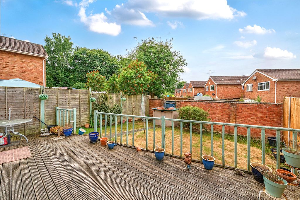 Property photo 1 of 11 Picture No. 28