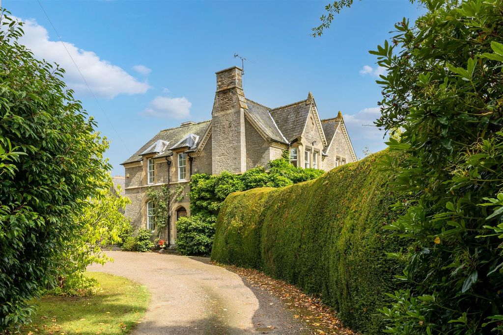 Property photo 1 of 29 0248Greystonehouse_Image60.Jpg