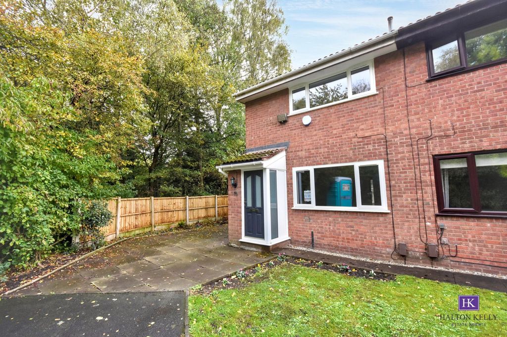 Property photo 1 of 3