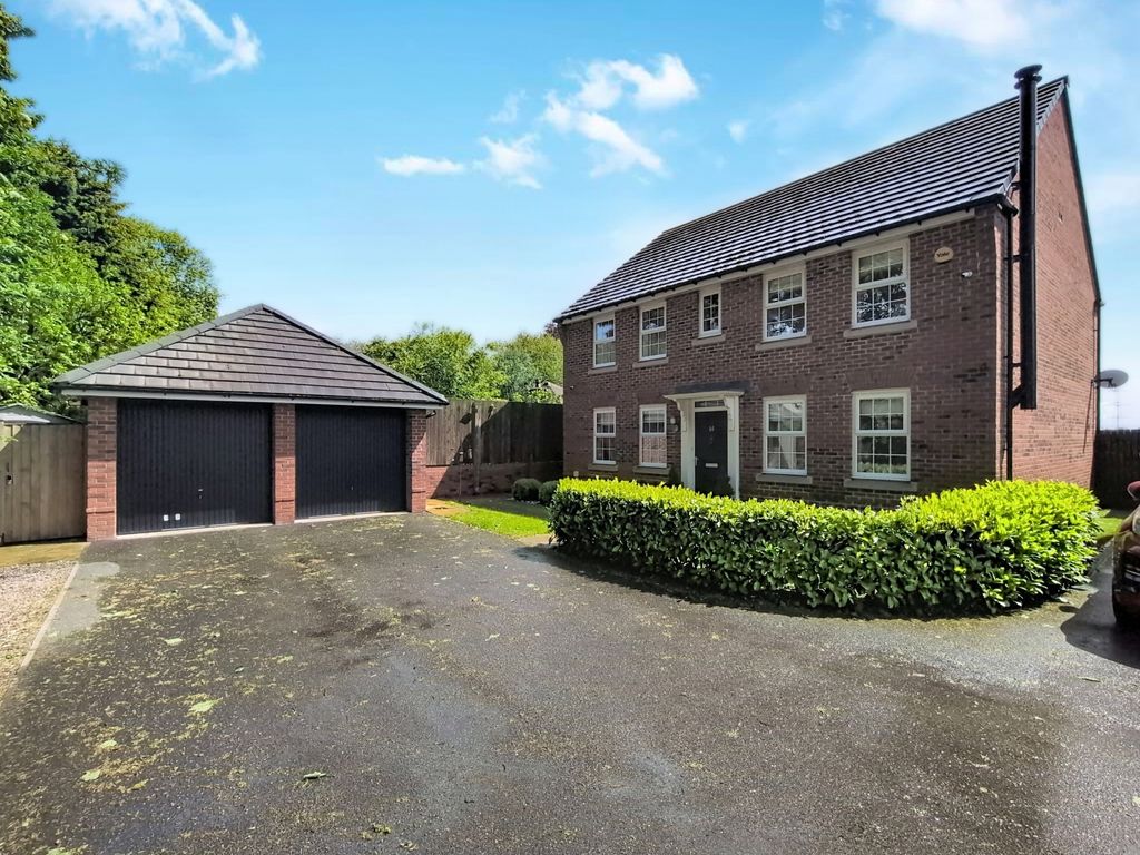 Property photo 1 of 30 14-Lockgate-Rise_00026