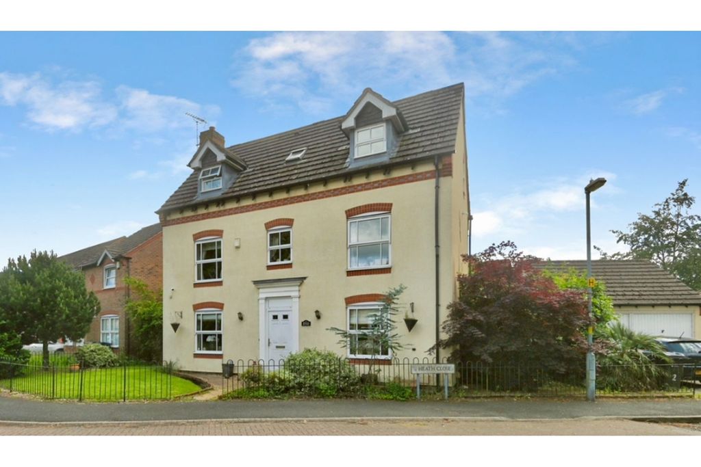 Property photo 1 of 19