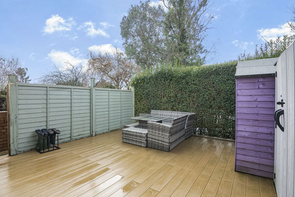 Property photo 3 of 12