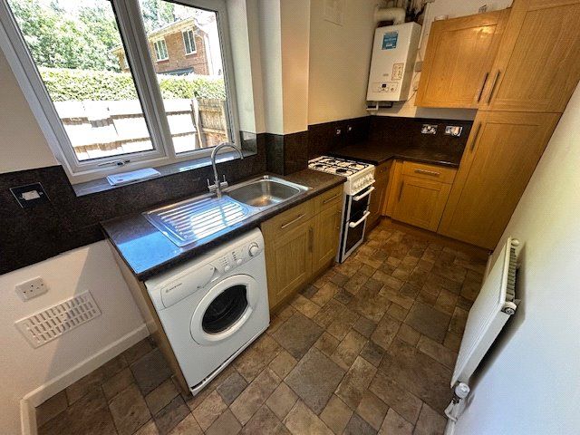 Property photo 2 of 8 Picture No. 25