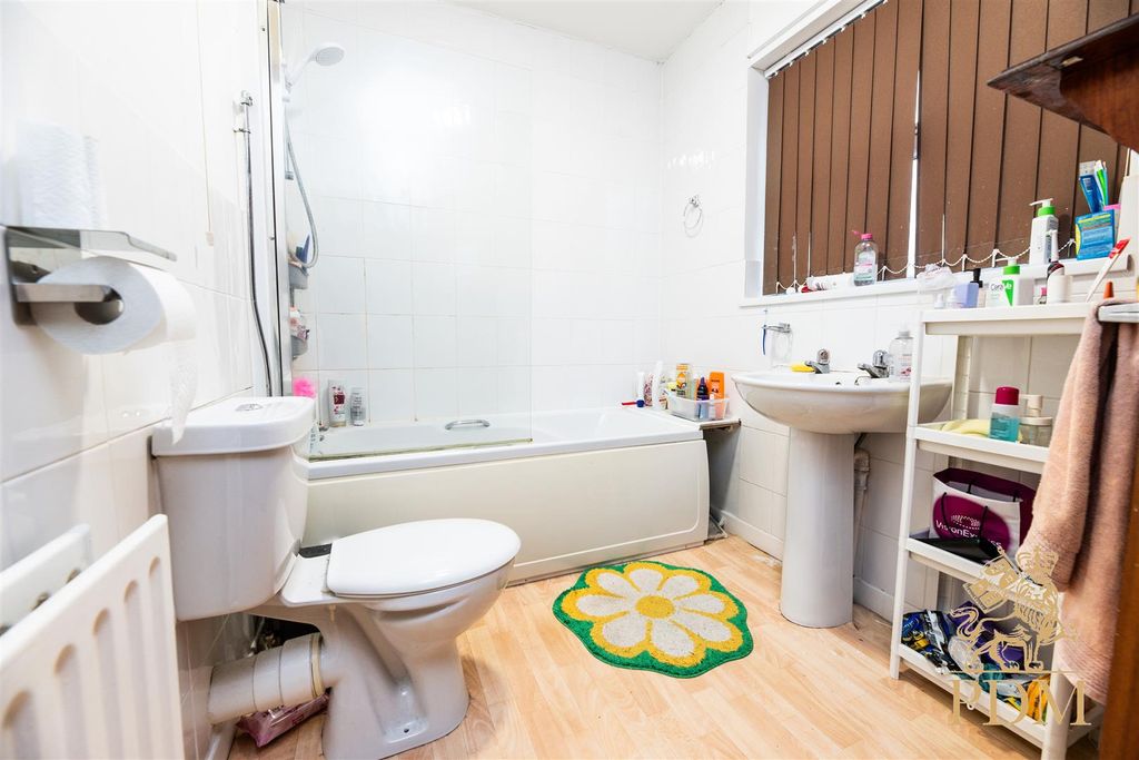 Additional image 9 of 5 bed semi-detached house for saleMidland Avenue, Nottingham NG7