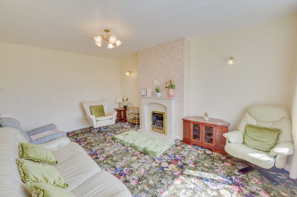 Property photo 3 of 15 Picture No. 05