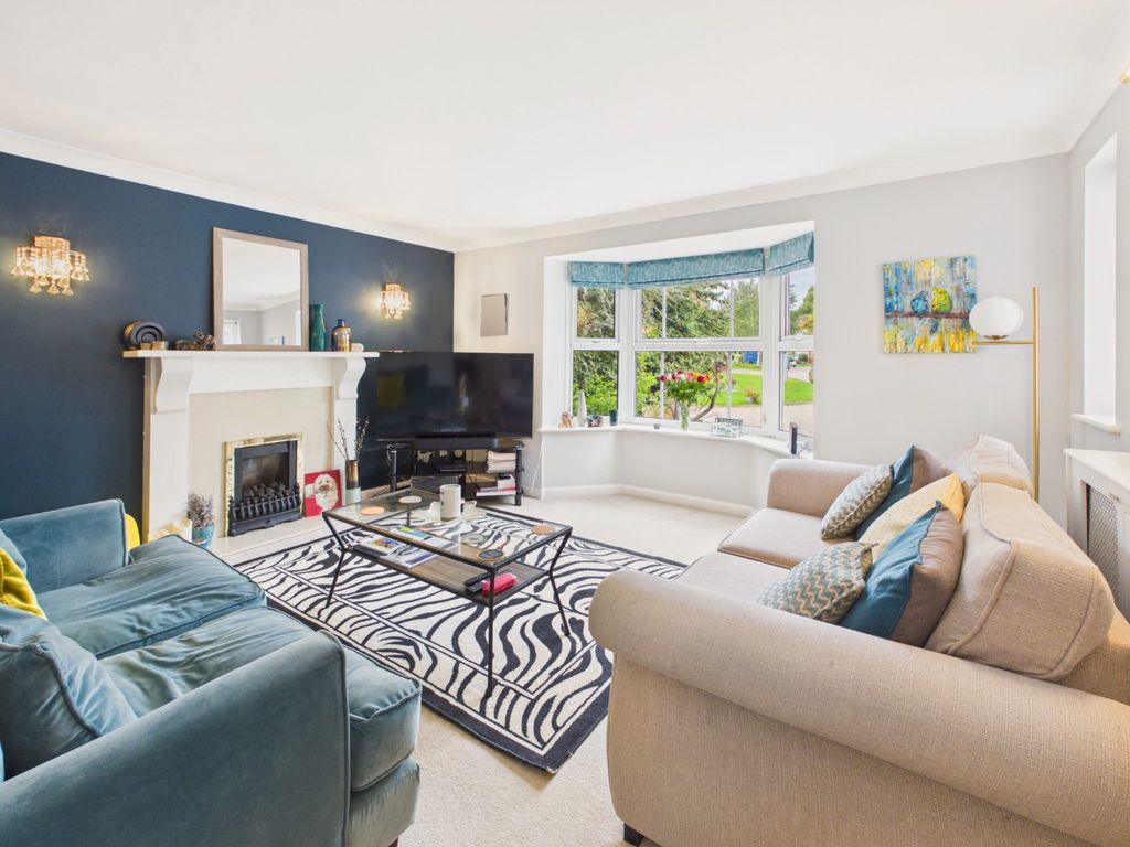 Property photo 2 of 33 5427623