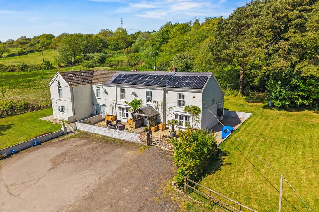 Property photo 1 of 38