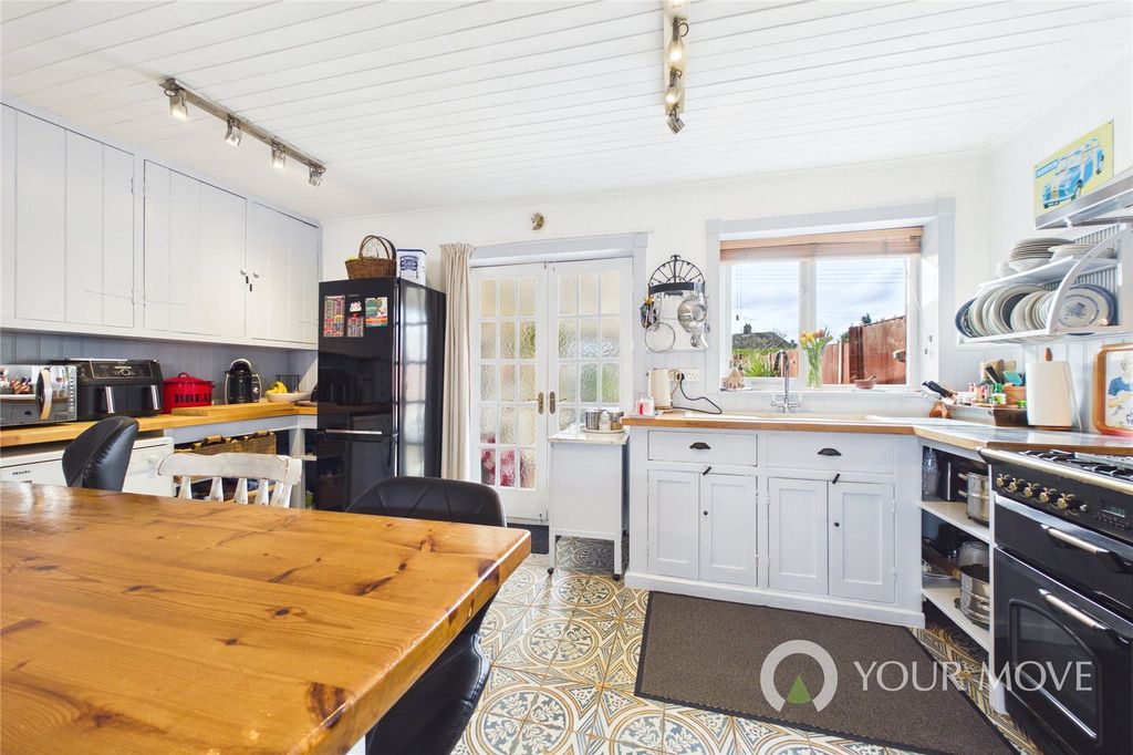 Property photo 2 of 16 Picture No. 02