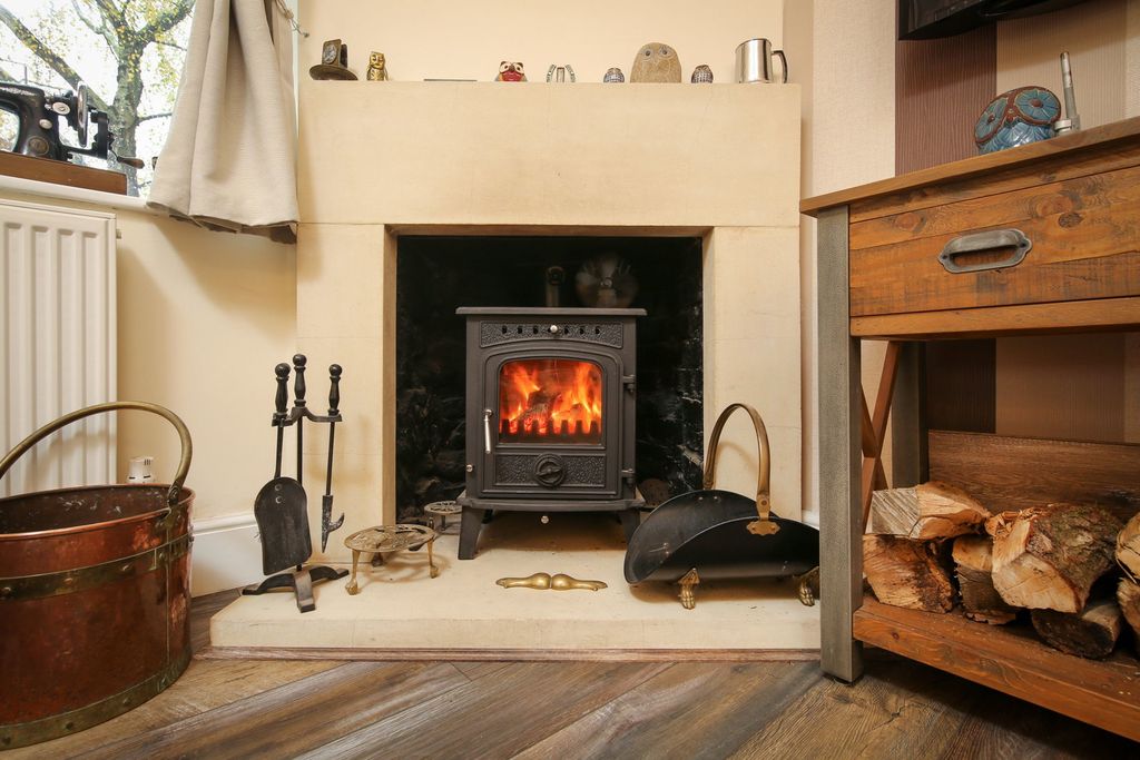 Property photo 3 of 26
