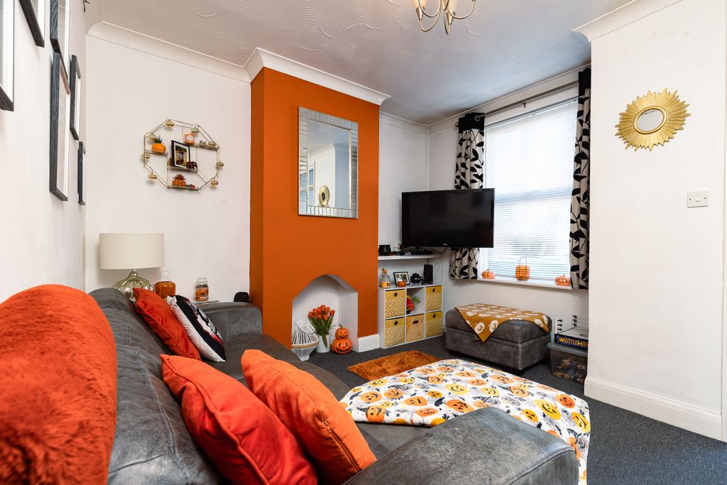 Property photo 3 of 29