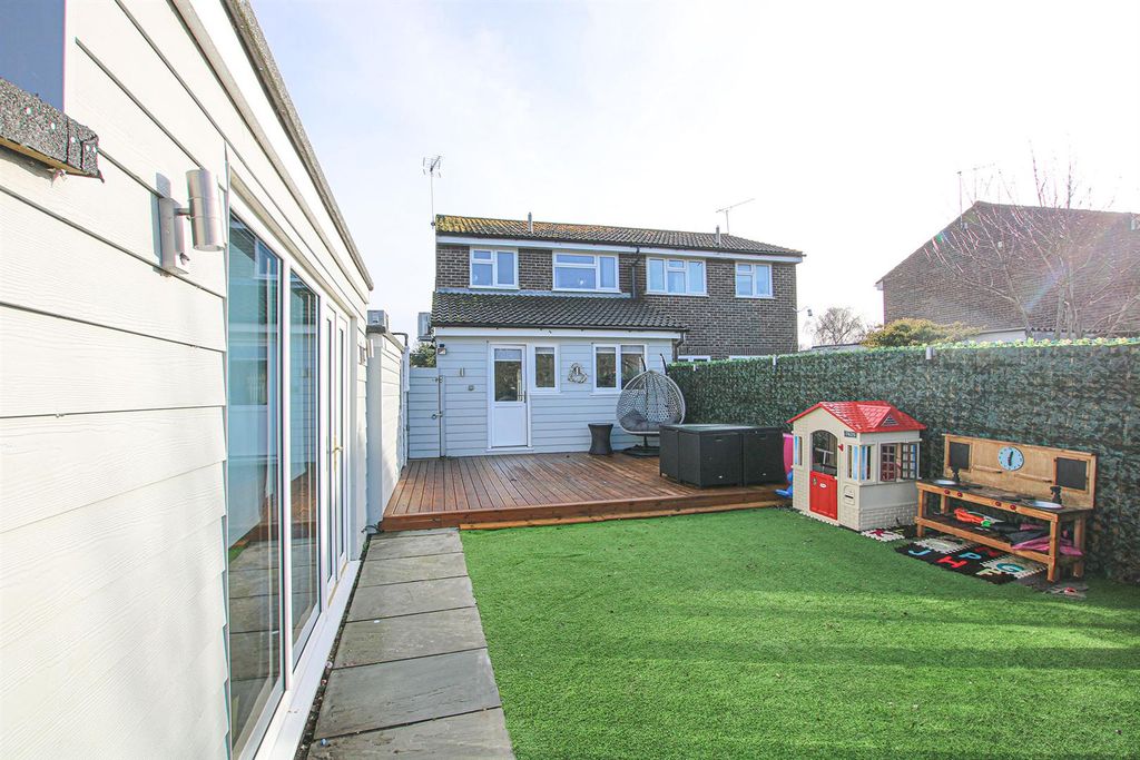 Property photo 2 of 15 Img_3530 Back.Jpg