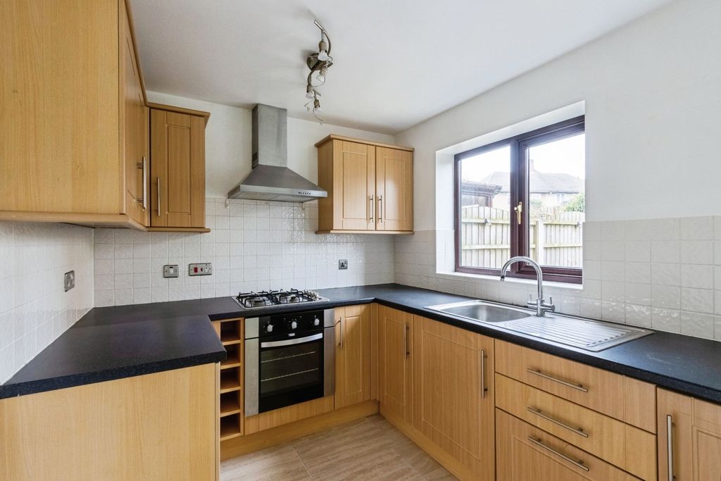 Property photo 3 of 17 Pbox-Img.Jpg