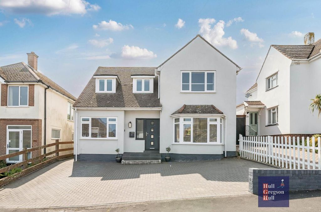 Property photo 1 of 25 F8760531-A83E-4B3A-8678-Ec19A7Cb98c1.Jpg