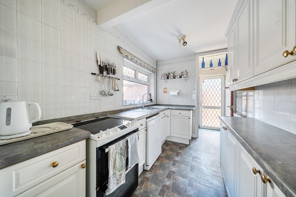 Property photo 3 of 17 1448556869Ea237066F54