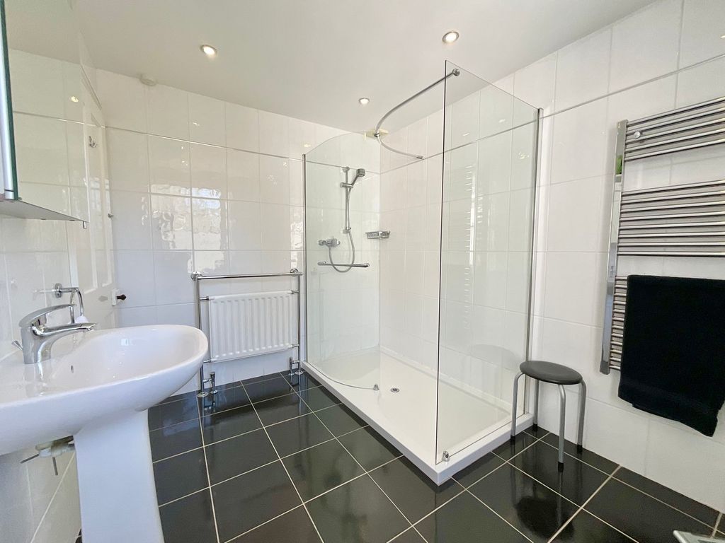 Additional image 19 of 5 bed detached house for saleCastle Parade, Usk NP15