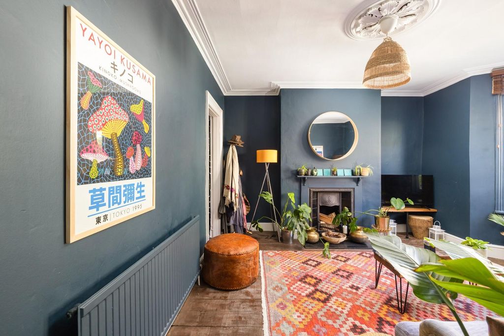 Property photo 1 of 45 Char7216.Jpg