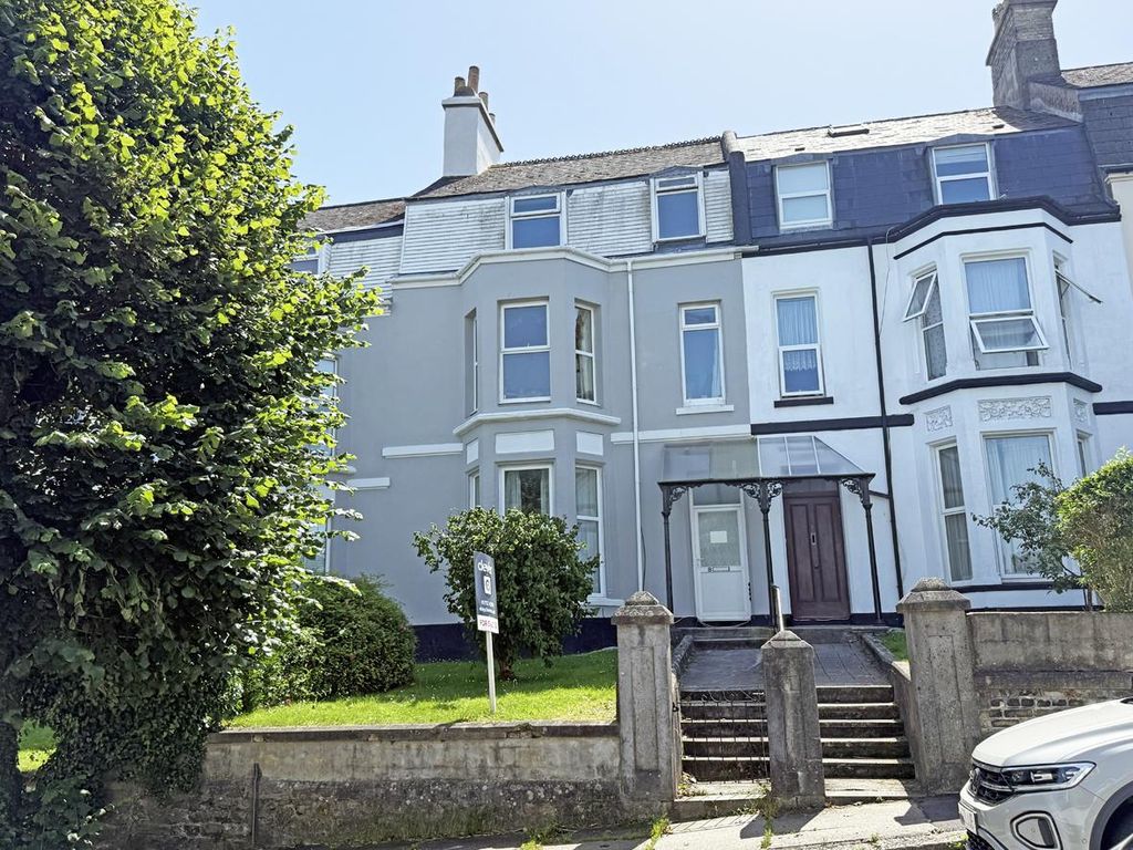 Property photo 1 of 8 Rochester Road 8 - Front...Jpg