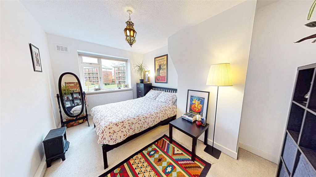 Property photo 2 of 9 Picture No. 06