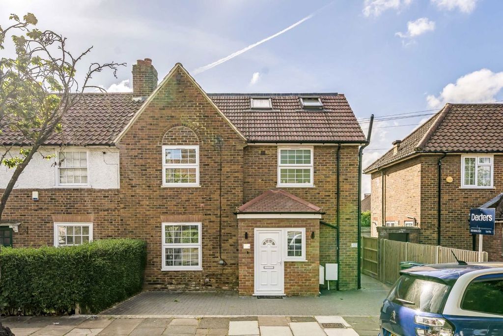 Property photo 1 of 7