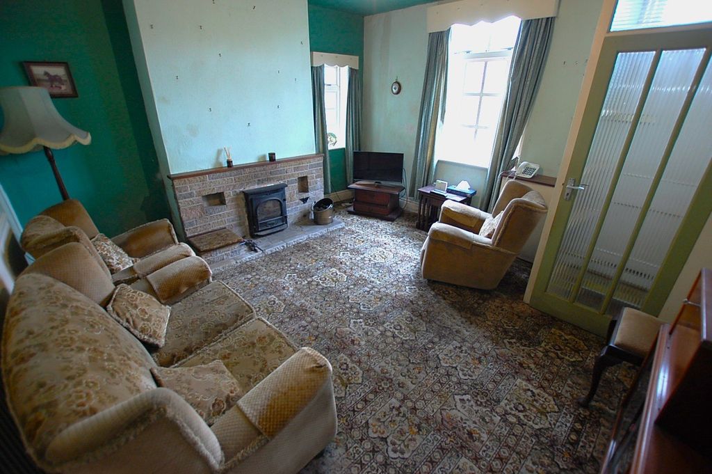 Property photo 3 of 23 Picture No. 10