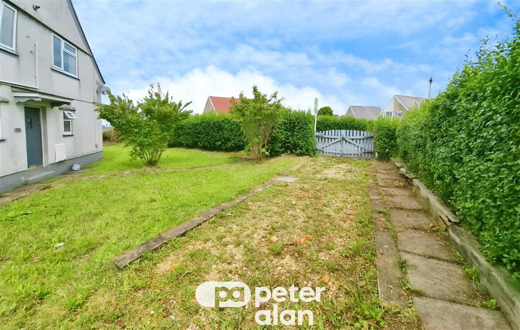 Property photo 1 of 12 Exterior
