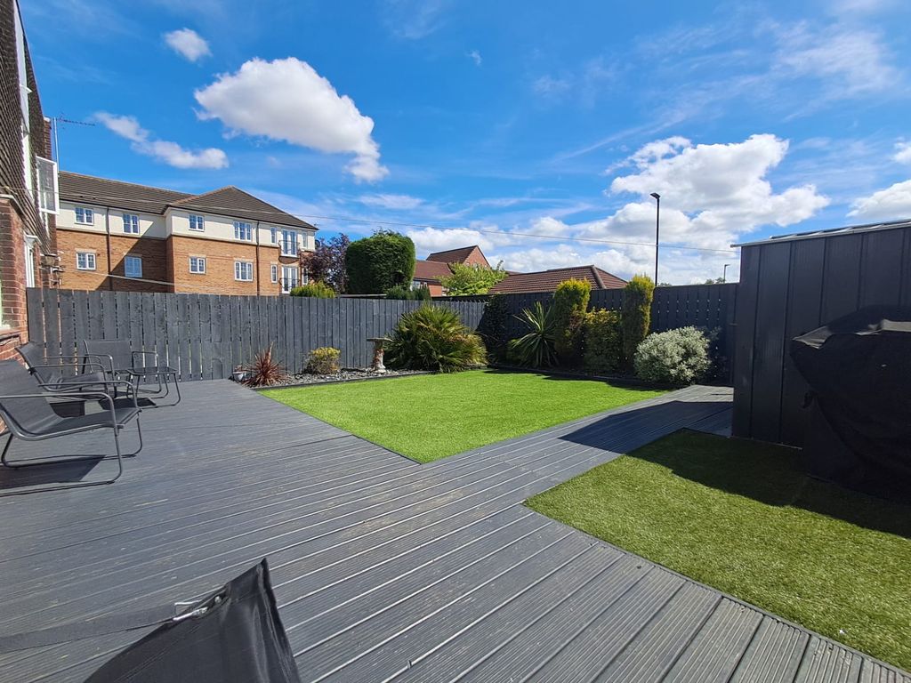 Property photo 1 of 14 5Ac82854-9c98-4Bfc-Aa63-De2E48c904Ef