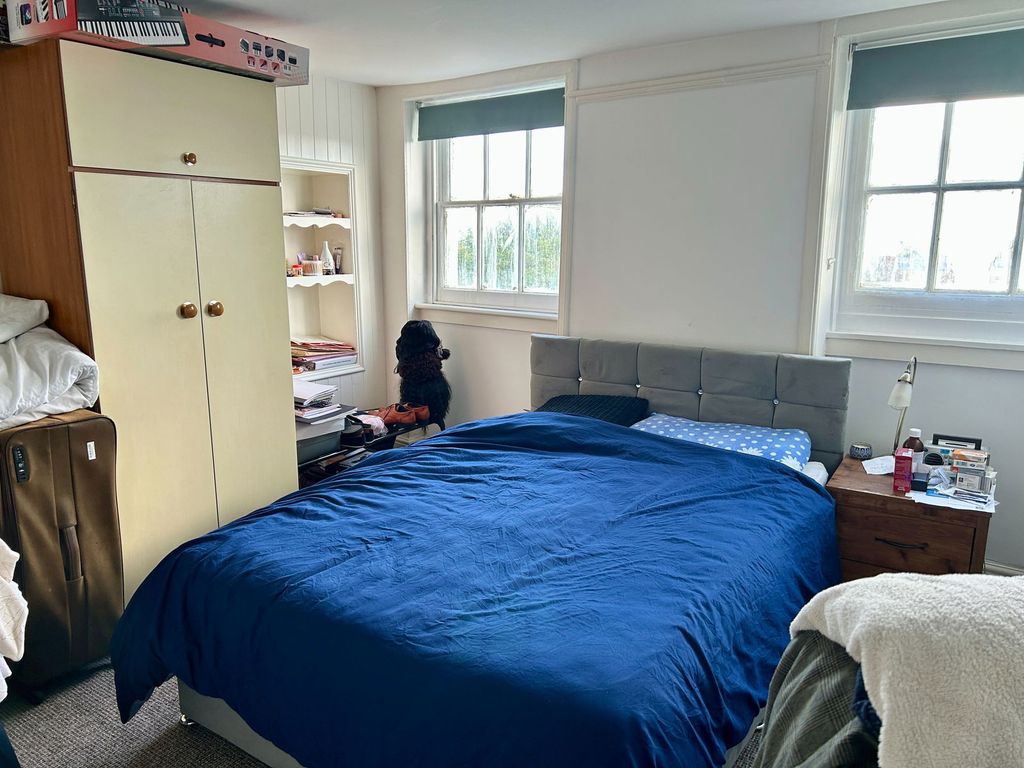 Property photo 3 of 7