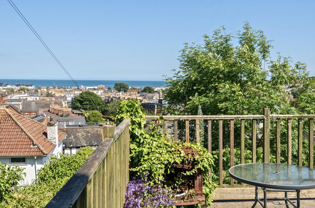 Property photo 1 of 18 1286033-5-683Db81...